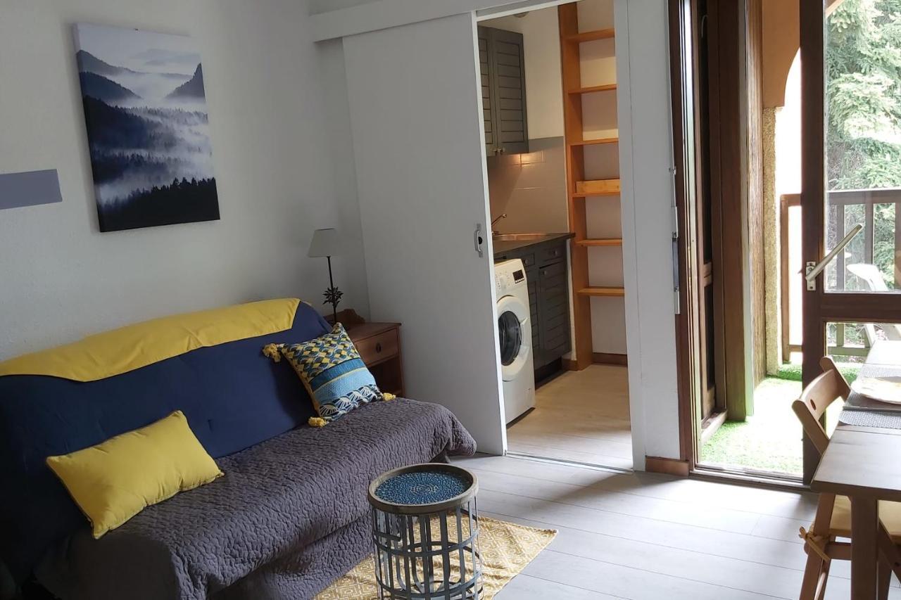 Beautiful Studio With Balcony In Briancon ภายนอก รูปภาพ