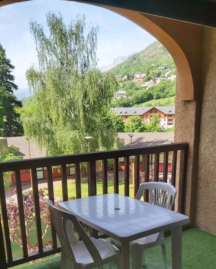 Beautiful Studio With Balcony In Briancon ภายนอก รูปภาพ